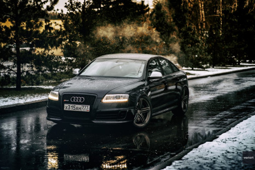 Audi RS6, Ливень в Олимпийском, фотограф Денис Клюев