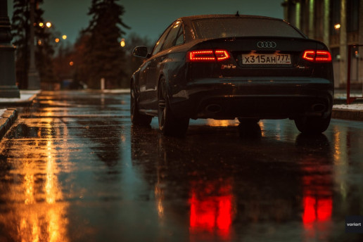 Audi RS6, Ливень в Олимпийском, фотограф Денис Клюев