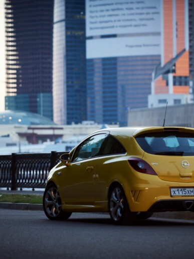 Opel Corsa OPC, Москва-Сити, фотограф Денис Клюев